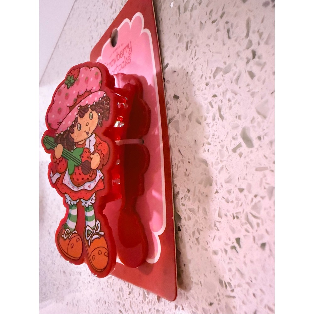 Strawberry Shortcake Claw Hair Clip H.E.R. Accessories Red Acrylic Guitar NWT - Picture 3 of 5